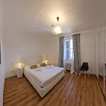 Nur Casa Vacanze アパート ベルガモ
